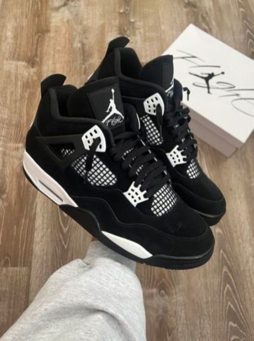 Jordan 4 2